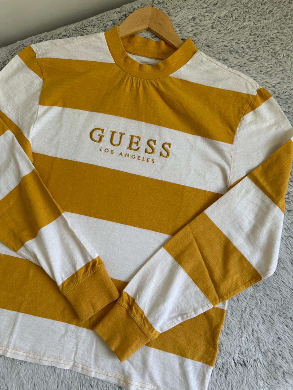 Pull GUESS Taille S Spot-Chic