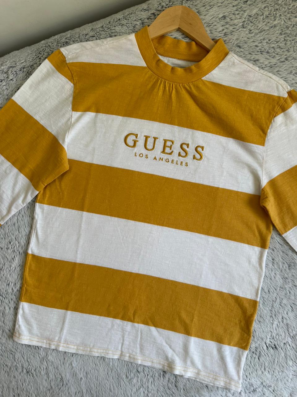 Pull GUESS Taille S Spot-Chic