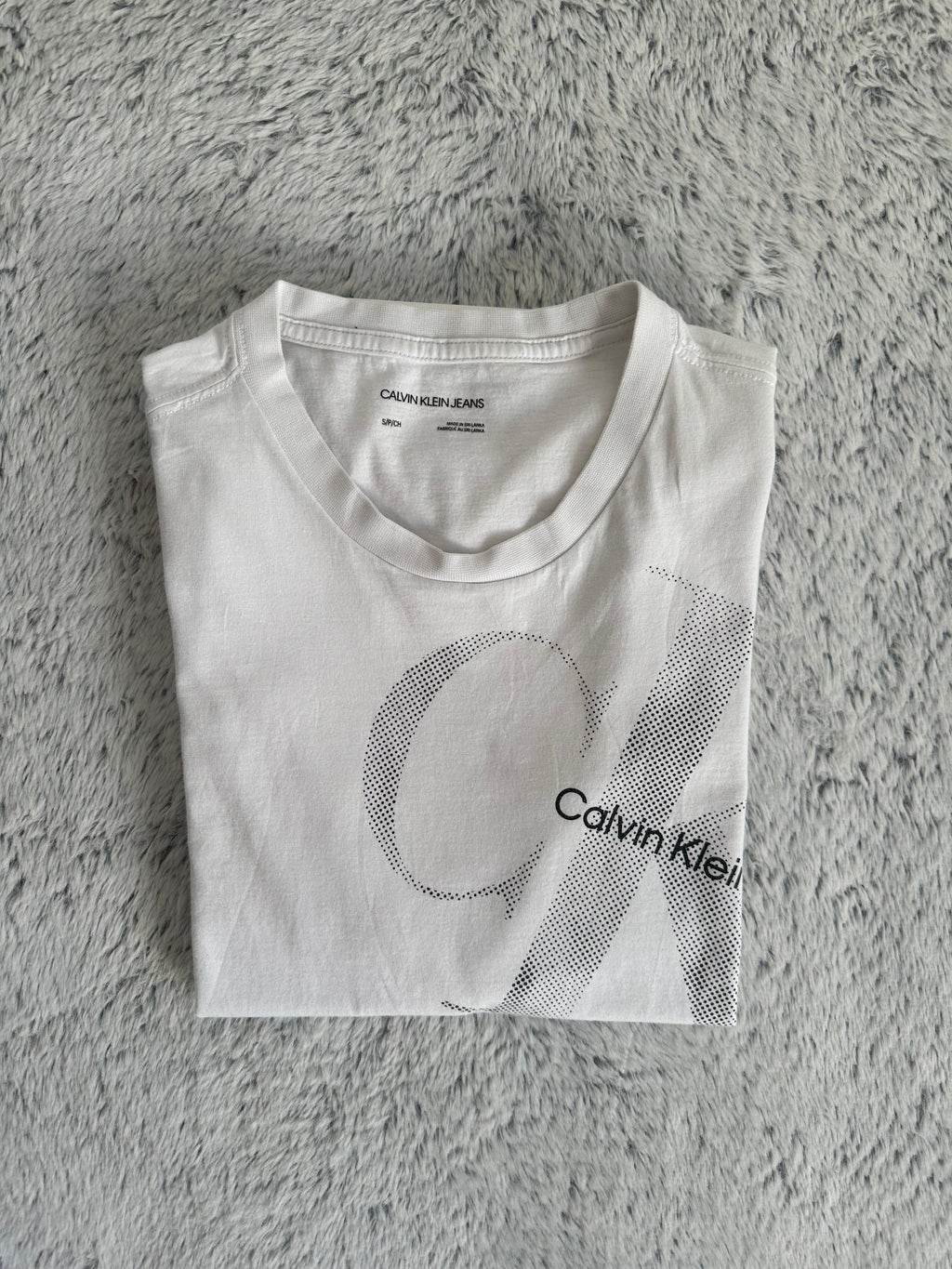 Pull CALVIN KLEIN Taille S Spot-Chic