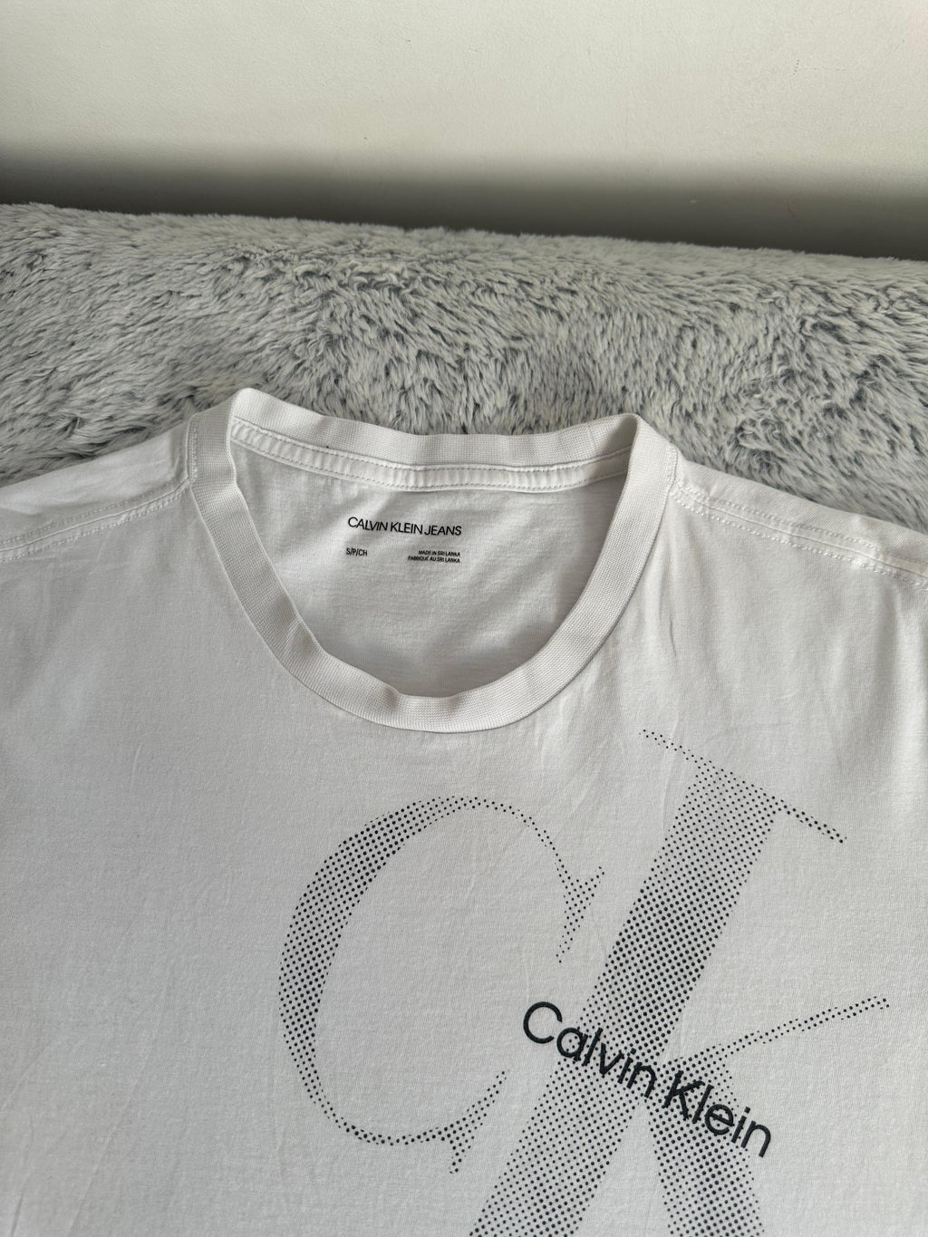 Pull CALVIN KLEIN Taille S Spot-Chic