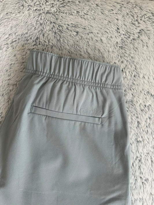 Short CALVIN KLEIN Taille S Spot-Chic