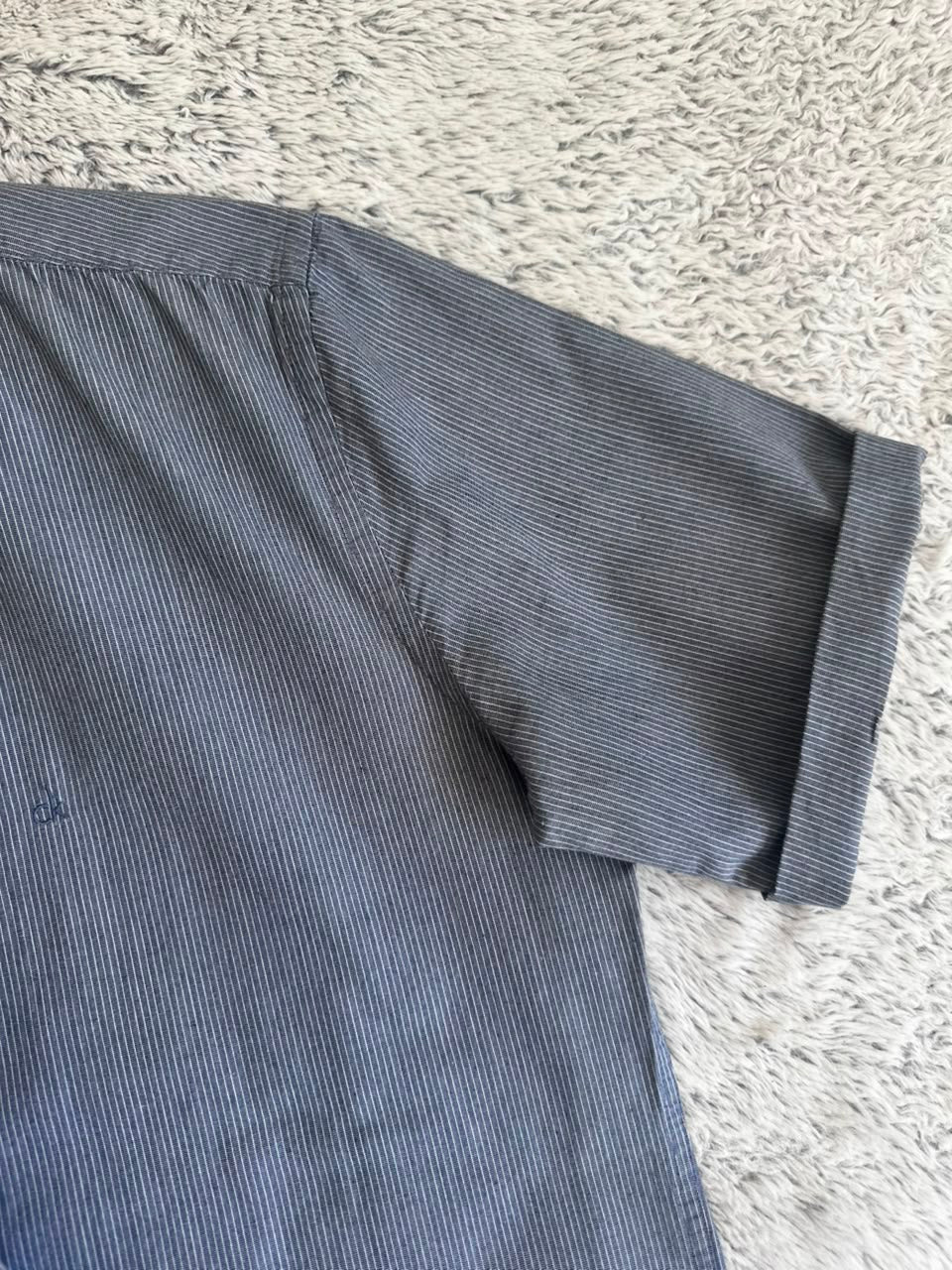 Chemise Calvin Klei demi manches Taille L Spot-Chic