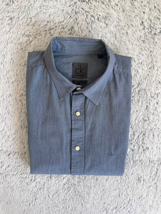 Chemise Calvin Klei demi manches Taille L Spot-Chic